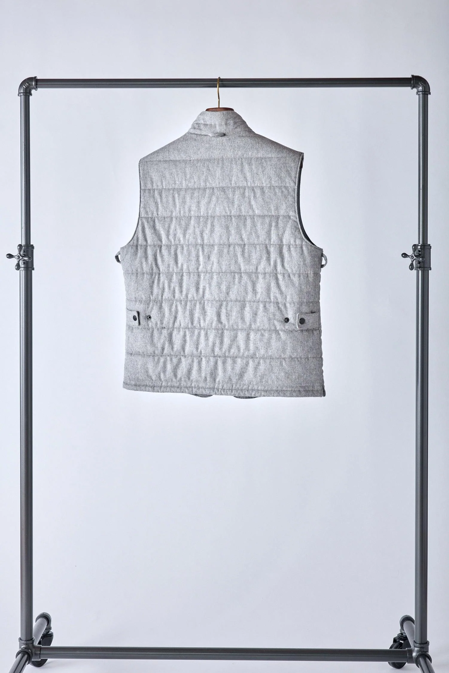Signature Gray Cashmere Vest - Image 6