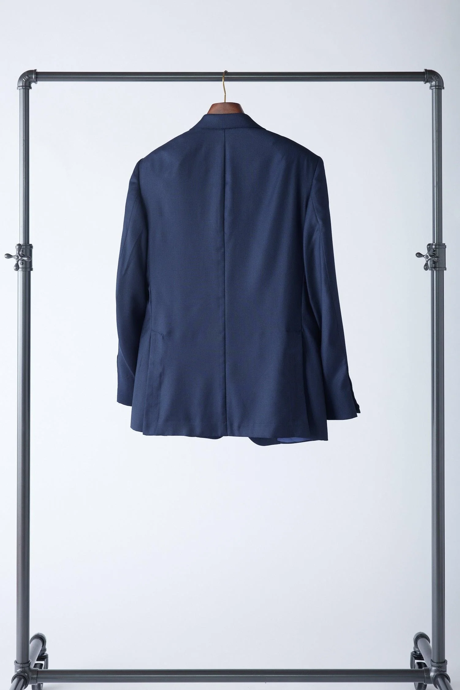Signature Loro Piana Birdseye Suit - Image 7