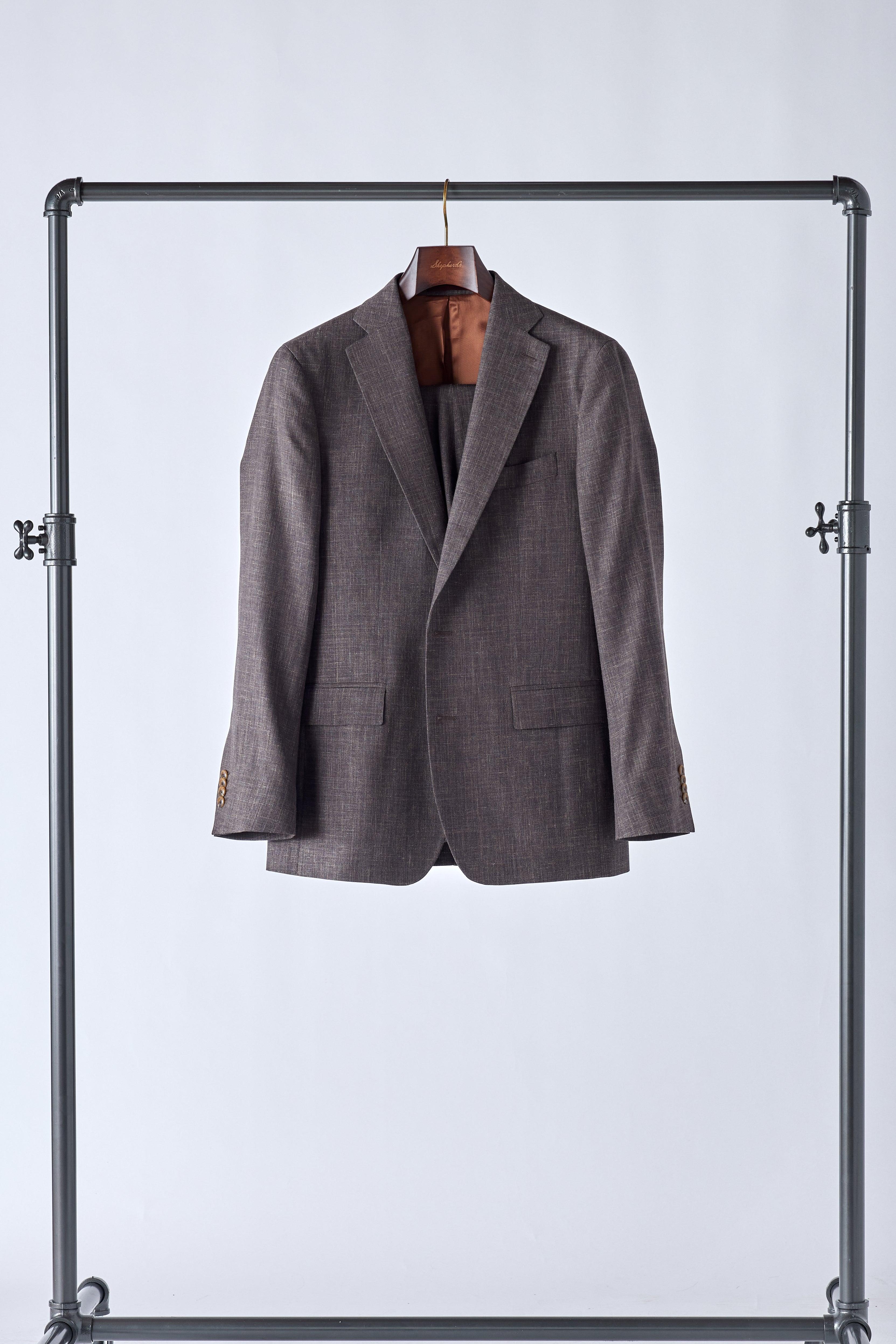 Signature Loro Piana Tobacco Linen Suit - Image 7